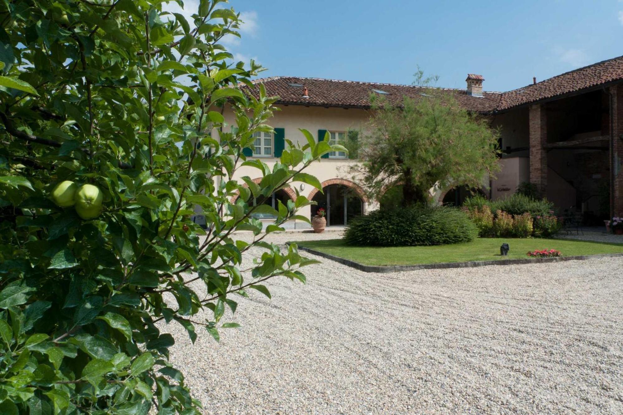 La Giribaldina Winery & Farmhouse Calamandrana Екстериор снимка